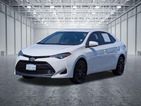 Used 2019 Toyota Corolla LE image 9