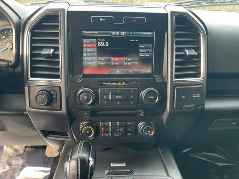 Used 2015 Ford F150 XLT w/ Equipment Group 302A Luxury image 21