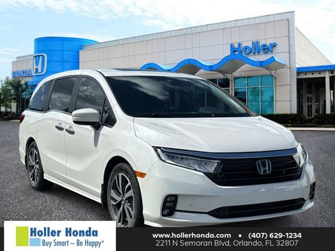 Used 2023 Honda Odyssey Touring image 1