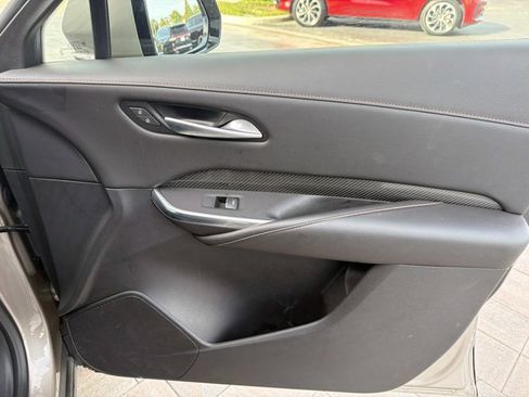 Used 2023 Cadillac XT4 Sport FWD image 18