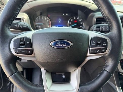 Certified 2021 Ford Explorer XLT w/ Equipment Group 202A RWD image 13