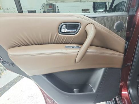 Used 2021 Nissan Armada Platinum w/ Captain's Chairs Package RWD image 39