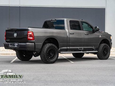 Used 2021 RAM 2500 Big Horn w/ Level B Equipment Group AWD/4WD image 10