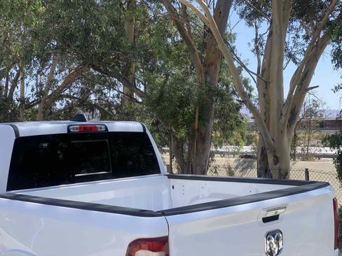 Used 2019 RAM 1500 Laramie image 16