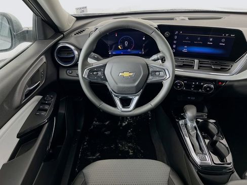 New 2026 Chevrolet Trax LT w/ Driver Confidence Package image 21