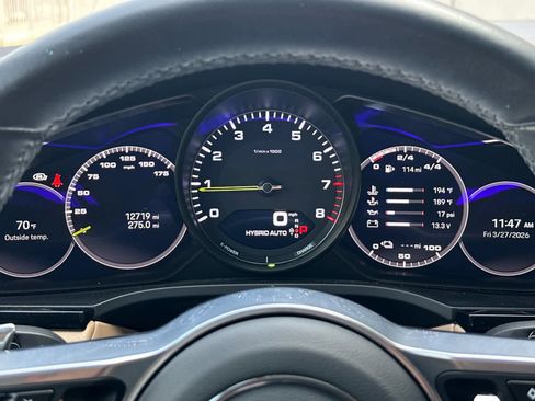 Certified 2023 Porsche Cayenne AWD/4WD image 29