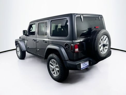 Used 2023 Jeep Wrangler Sport S image 7