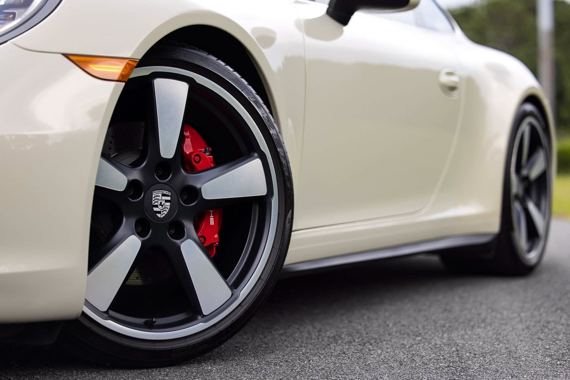 Used 2014 Porsche 911 Carrera S RWD image 6