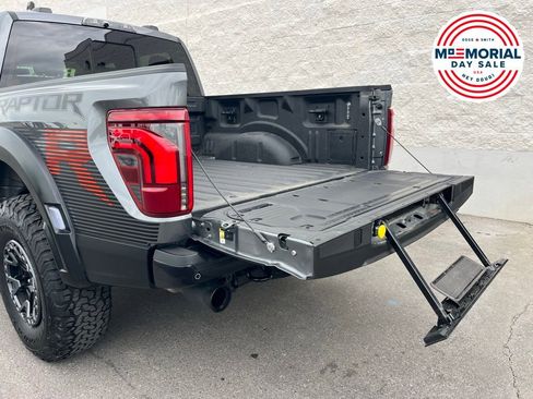 Used 2025 Ford F150 Raptor w/ Equipment Group 803A Raptor R AWD/4WD image 37