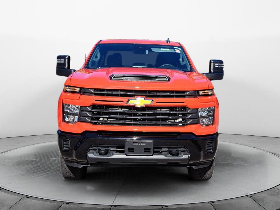 Used 2024 Chevrolet Silverado 2500 Custom w/ Custom Value Package AWD/4WD image 2