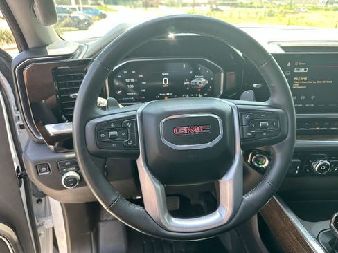 Used 2026 GMC Sierra 1500 Elevation AWD/4WD image 14
