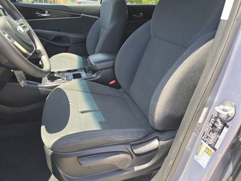 Used 2020 Kia Sorento L FWD image 20