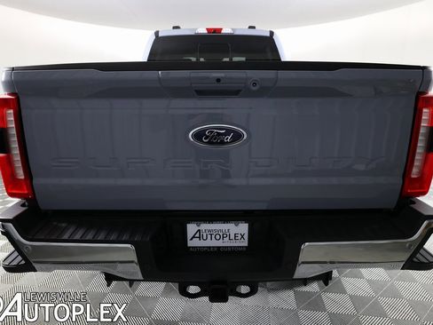 Used 2026 Ford F250 Lariat w/ Tremor Off-Road Package image 6