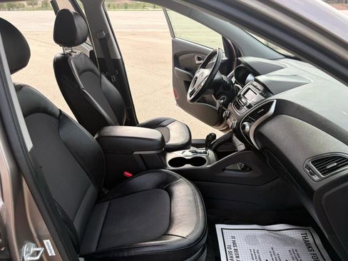 Used 2012 Hyundai Tucson GLS FWD image 27