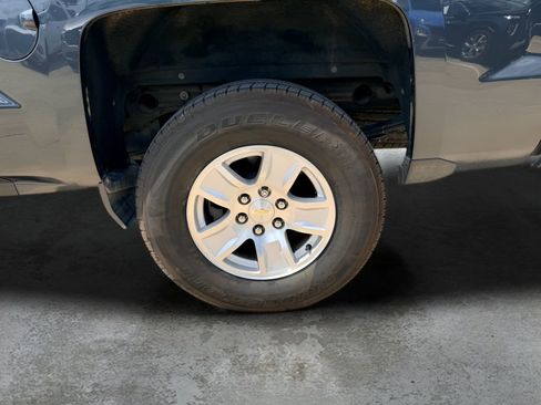 Used 2018 Chevrolet Silverado 1500 LT w/ LT Eassist Package RWD image 28