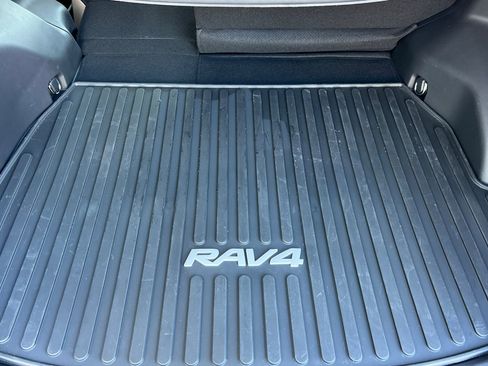 Certified 2025 Toyota RAV4 XLE image 15