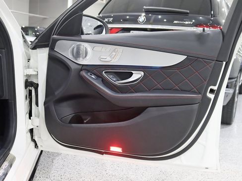 Used 2015 Mercedes-Benz C 63 AMG S image 36