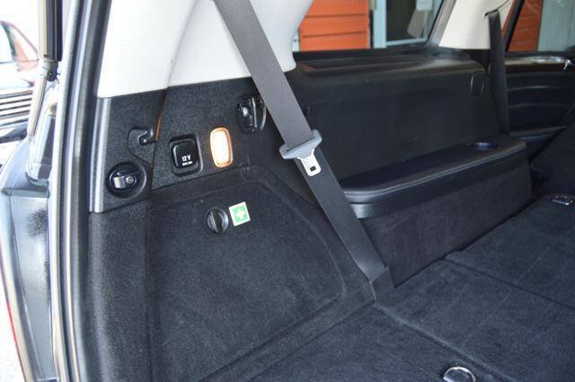 Used 2008 Mercedes-Benz GL 550 4MATIC image 36