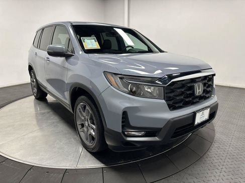 Certified 2023 Honda Passport EX-L image 2
