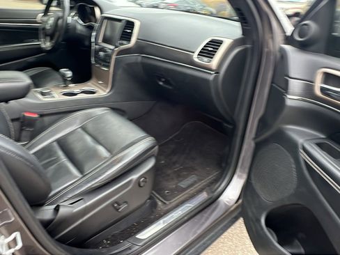 Used 2015 Jeep Grand Cherokee Limited w/ Trailer Tow Group IV image 20