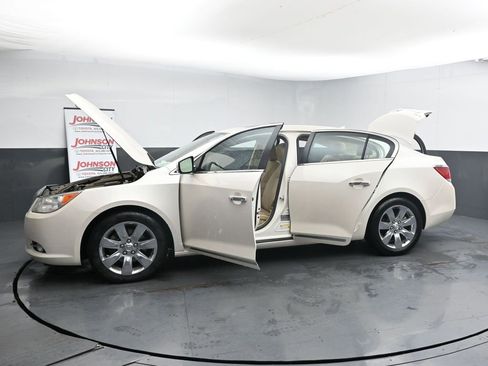 Used 2012 Buick LaCrosse Premium w/ Entertainment Package image 28