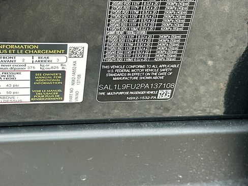 Used 2023 Land Rover Range Rover Sport SE Dynamic image 40