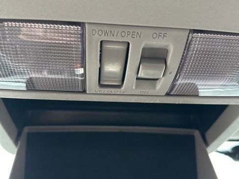 Used 2015 Nissan Frontier PRO-4X w/ Pro-4x Luxury Package image 28