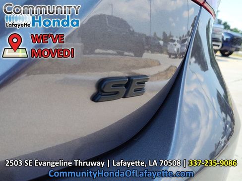 Used 2022 Toyota Camry SE FWD image 8