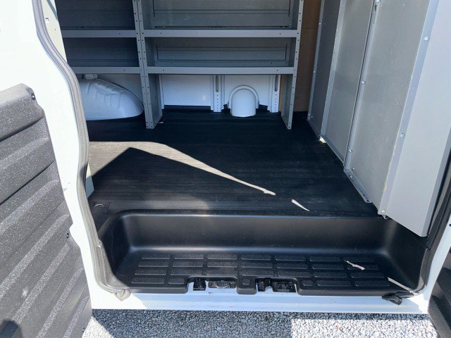 Used 2025 Chevrolet Express 2500 w/ Driver Convenience Package RWD image 21