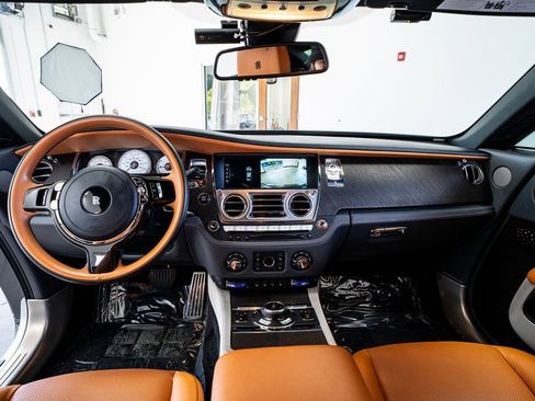Used 2018 Rolls-Royce Wraith image 63