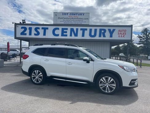 Used 2022 Subaru Ascent Touring AWD/4WD image 1