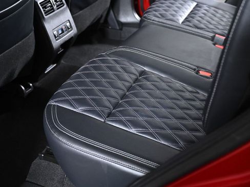 Used 2024 Mitsubishi Outlander SEL image 29