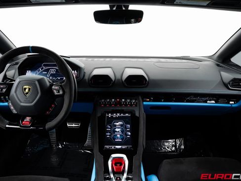 Used 2023 Lamborghini Huracan Tecnica image 26