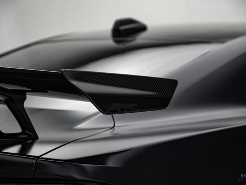 Used 2024 Chevrolet Camaro ZL1 RWD image 37