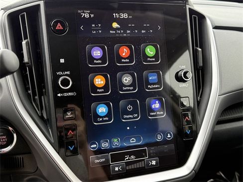 Used 2025 Subaru Crosstrek 2.0i Premium image 19