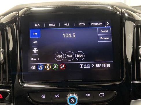 Used 2023 Chevrolet Traverse RS image 19