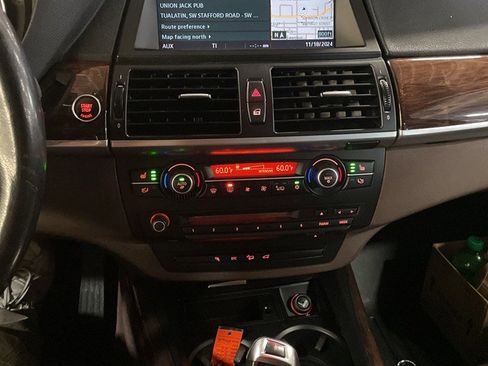 Used 2008 BMW X5 3.0si image 9
