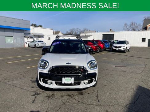 Used 2017 MINI Cooper Countryman S image 2