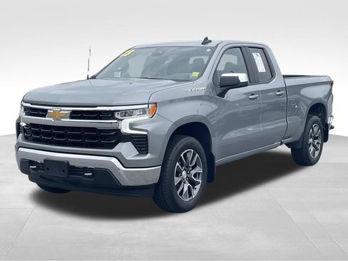 Used 2023 Chevrolet Silverado 1500 LT w/ Convenience Package II AWD/4WD image 8