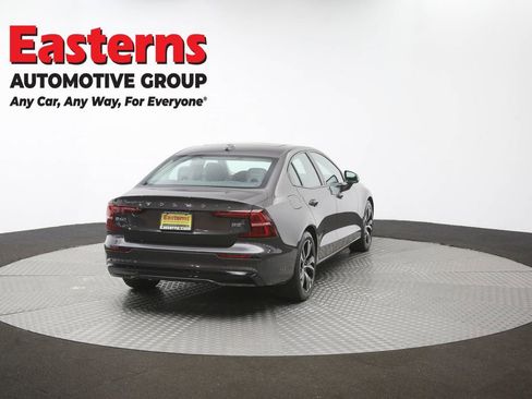 Used 2024 Volvo S60 B5 Core AWD/4WD image 42