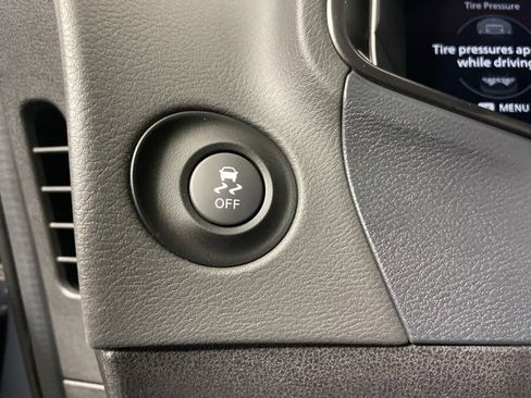 New 2024 Nissan Z NISMO w/ Floor Mat Package image 32