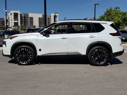 New 2026 Nissan Rogue SV FWD image 2