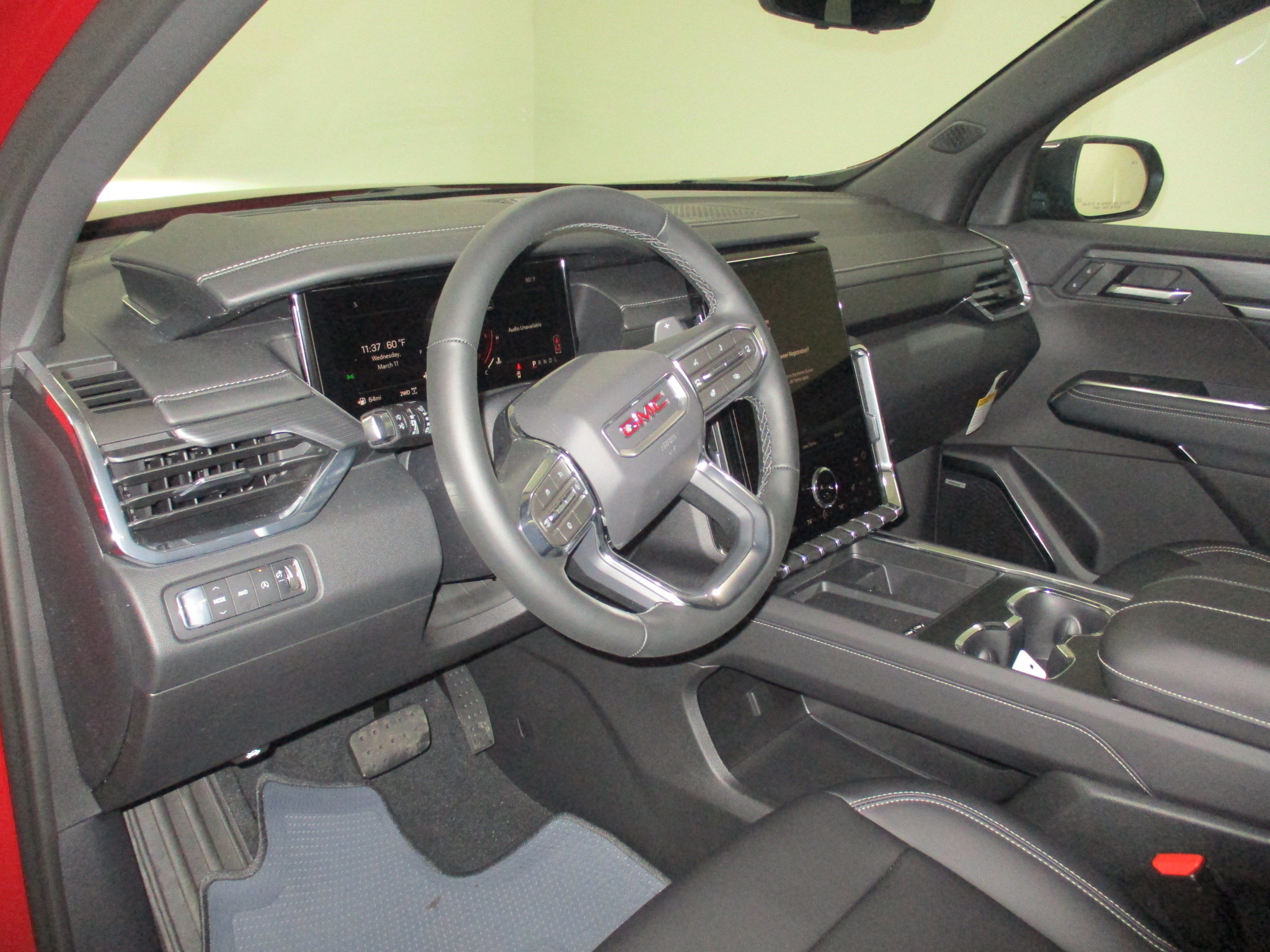 New 2026 GMC Acadia Elevation w/ Elevation Premium Package AWD/4WD image 17