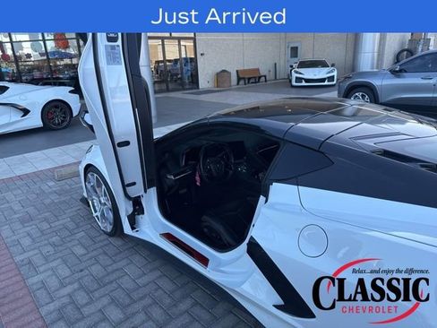 Used 2020 Chevrolet Corvette Stingray Coupe w/ Chrome Exterior Badge Package image 5