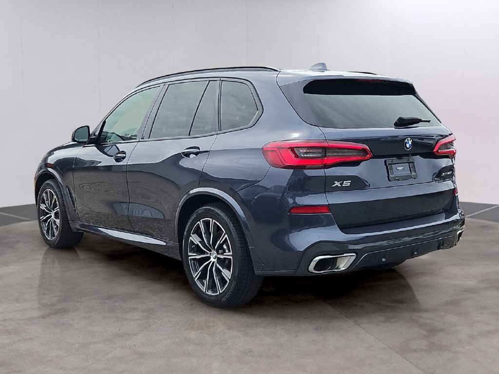 Used 2019 BMW X5 xDrive40i w/ M Sport Package AWD/4WD image 6