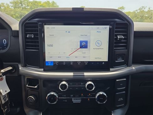 New 2025 Ford F150 XLT w/ Equipment Group 301A Standard image 17