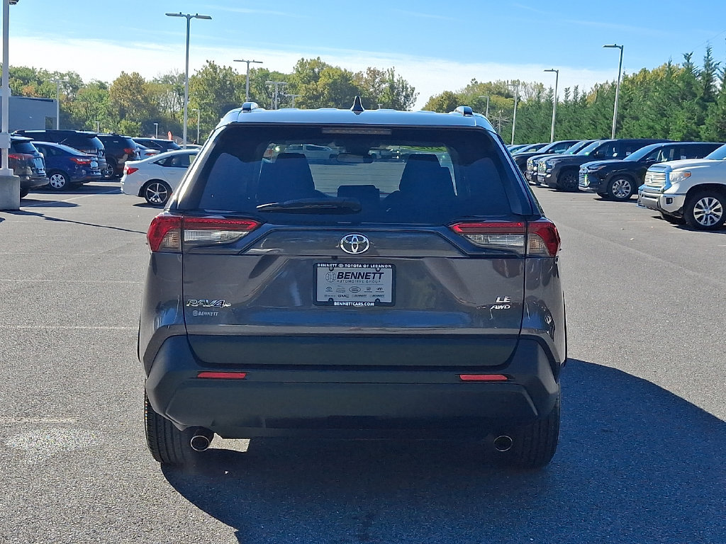 Certified 2021 Toyota RAV4 LE AWD/4WD image 5