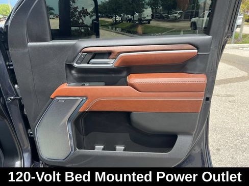 Used 2024 GMC Sierra 3500 Denali Ultimate AWD/4WD image 14