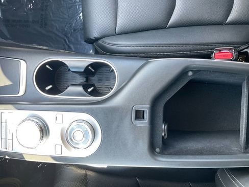 Used 2025 Genesis GV70 2.5T image 23