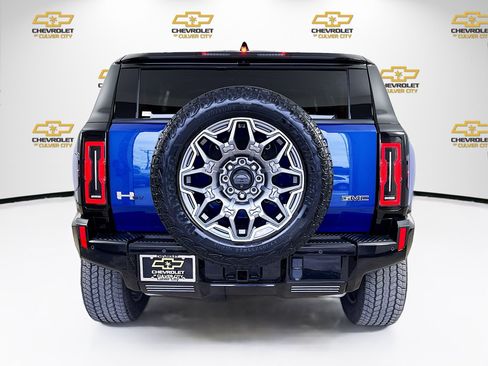 Used 2024 GMC Hummer EV 3X AWD/4WD image 7